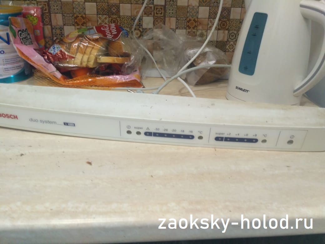 Не охлаждает верхняя камера холодильника бош