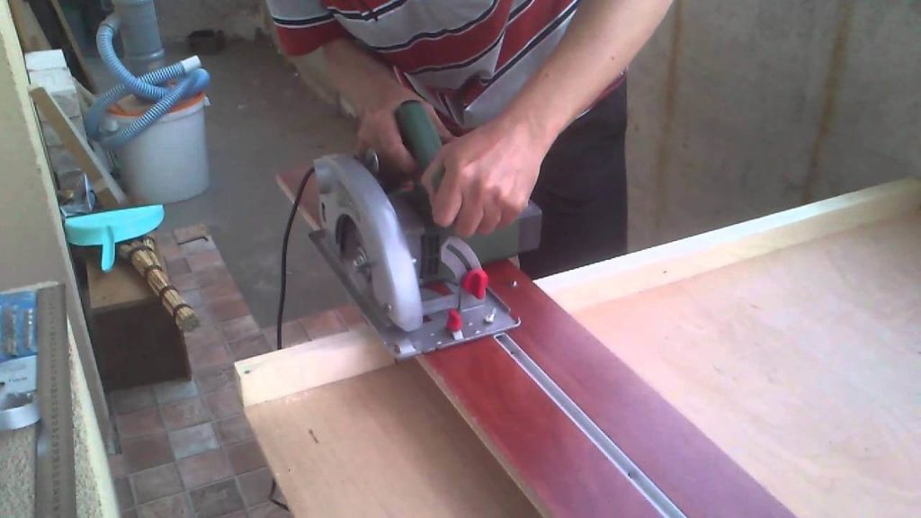 Направляющая шина для циркулярной пилы: назначение и изготовление | деревянные материалы и их применение в строительстве