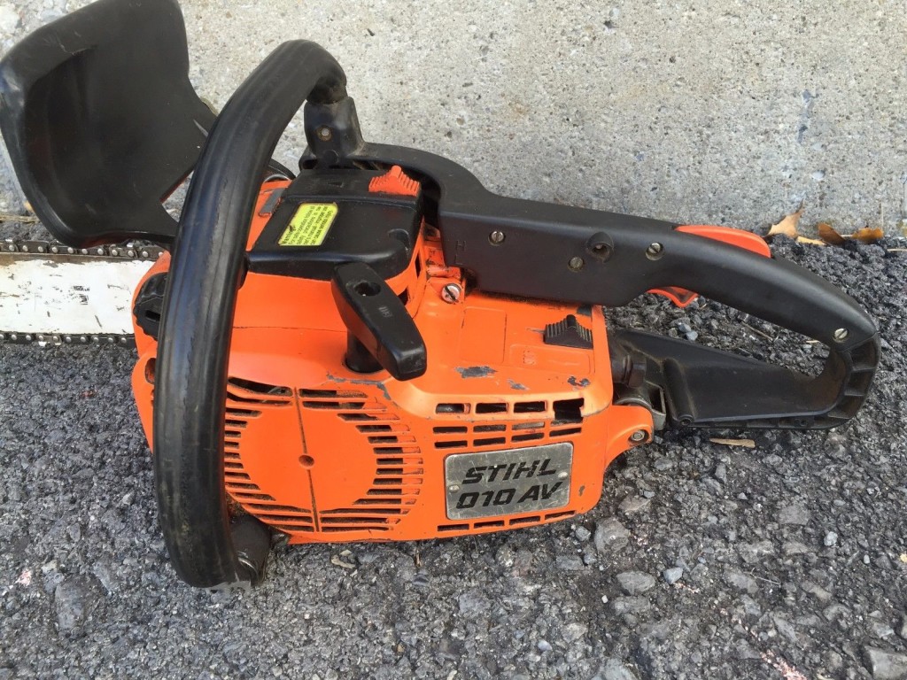 Покажи бензопилы штиль. Stihl MS 211. Stihl 010av бензопила. Stihl 010 av. Штиль 111 бензопила.