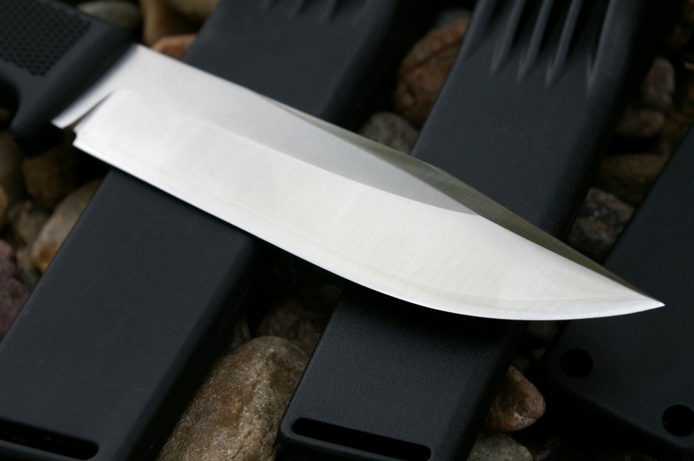 Применение стали 65х13 для ножей: преимущества и недостатки. характеристика стали марки 65x13