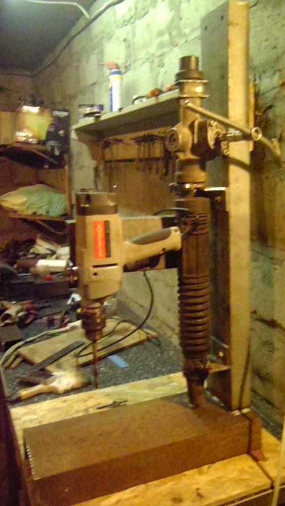 Сверлильный станок своими руками из рулевой рейки: видео, фото