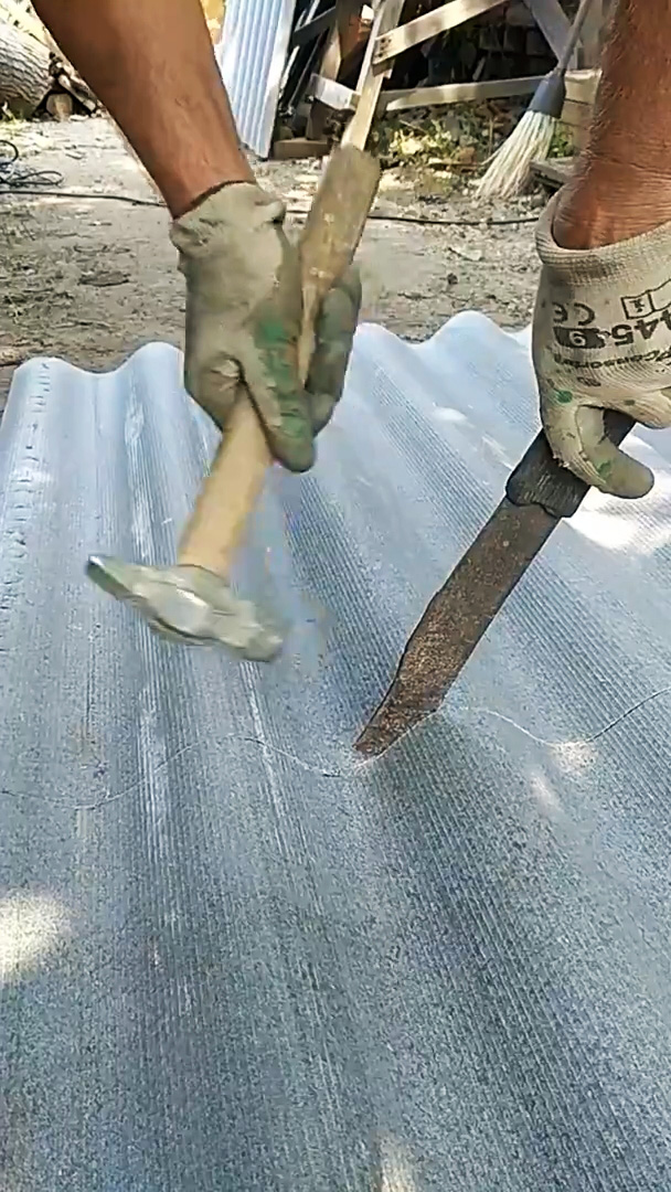 Чем и как разрезать волновой шифер без трещин и пыли – инструменты и технологии