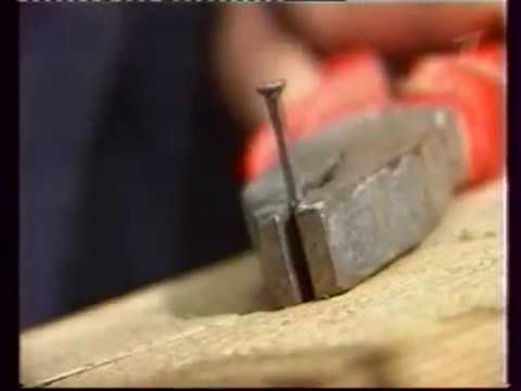 Одной рукой: изобретён полуавтоматический молоток-гвоздезабиватель