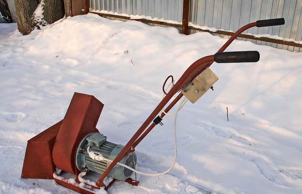 Снегоуборщик для мотоблока: принцип работы и основы самостоятельной сборки