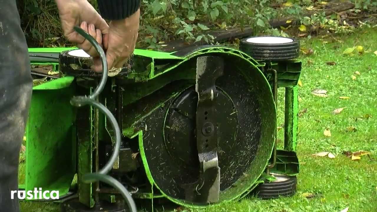 Как поменять масло в газонокосилке viking видео