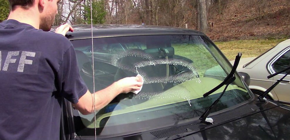 Технология замены лобового стекла автомобиля