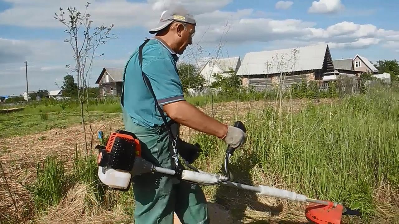 Инструкция как косить бензокосой и триммером траву