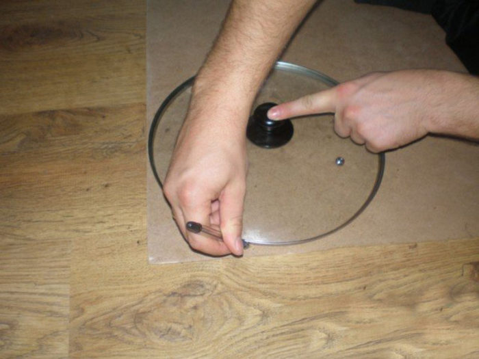 Как правильно разрезать стекло ???? стеклорезом в домашних условиях своими руками, как отрезать толстый лист