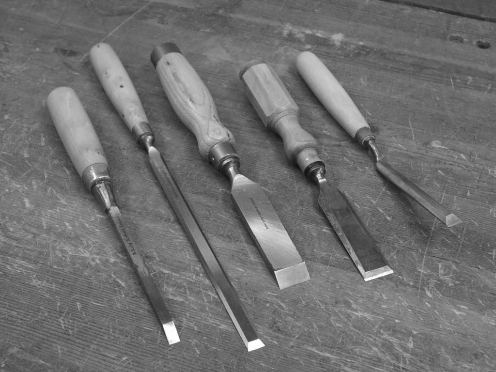 Угловые стамески чертежи. стамеска для резьбы по дереву: виды инструмента и способы изготовления своими руками