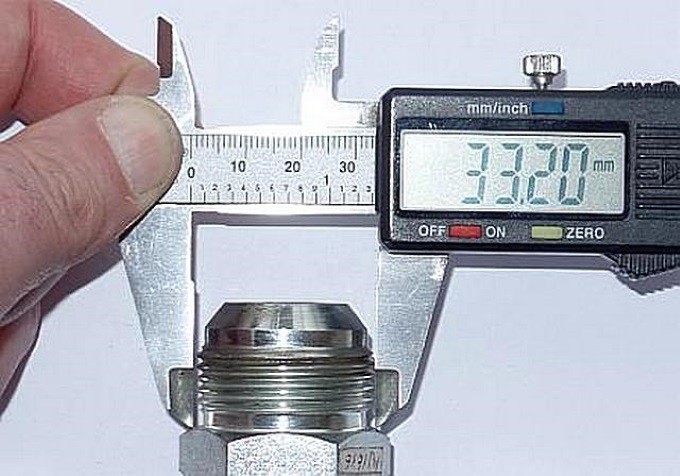 Как измерять линейно-угловым измерительным инструментом