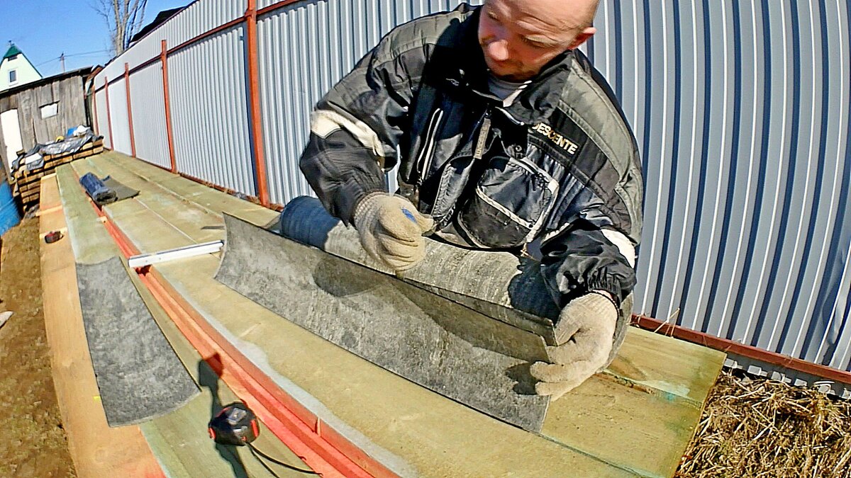 Как правильно крыть крышу рубероидом поверх старого