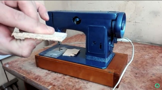 Как сделать лобзик из старой швейной машинки своими руками: чертежи, видео